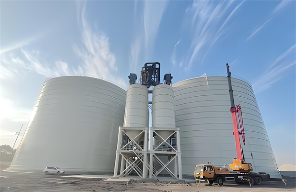 岱岳大型钢板库